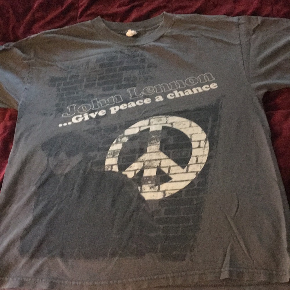 Vintage John Lennon tshirt size Large